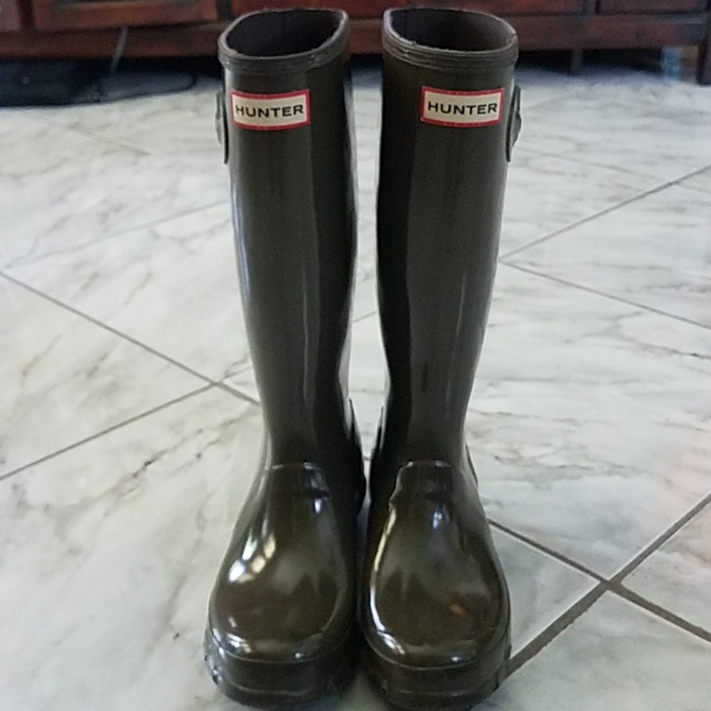 Rain boots